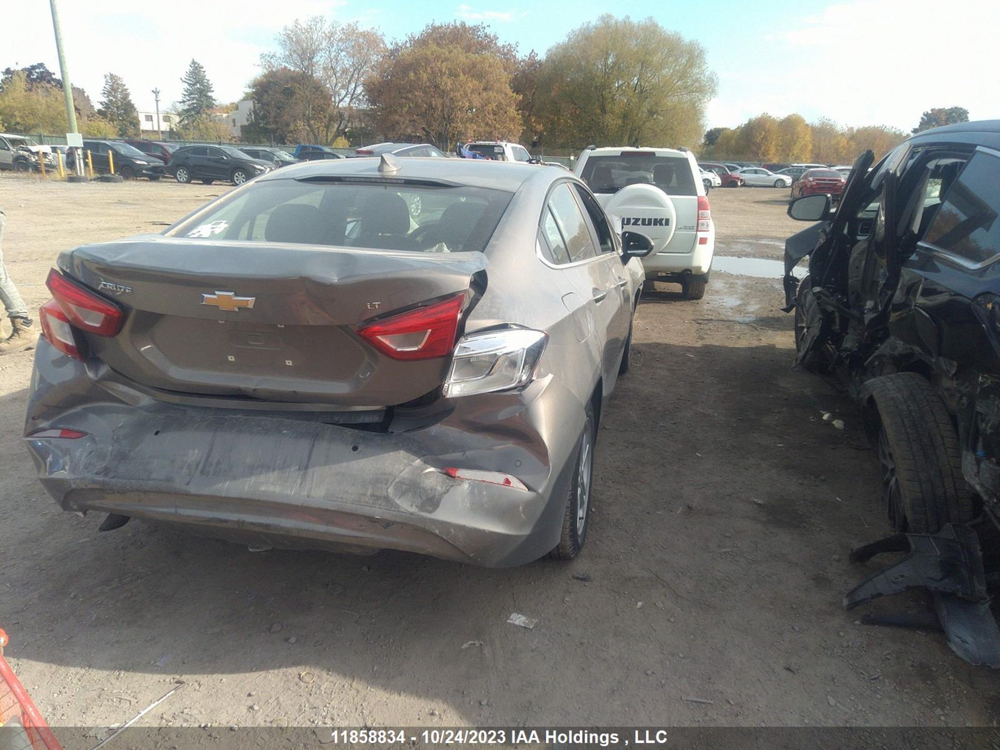 Photo 3 VIN: 1G1BE5SM2J7138566 - CHEVROLET CRUZE 