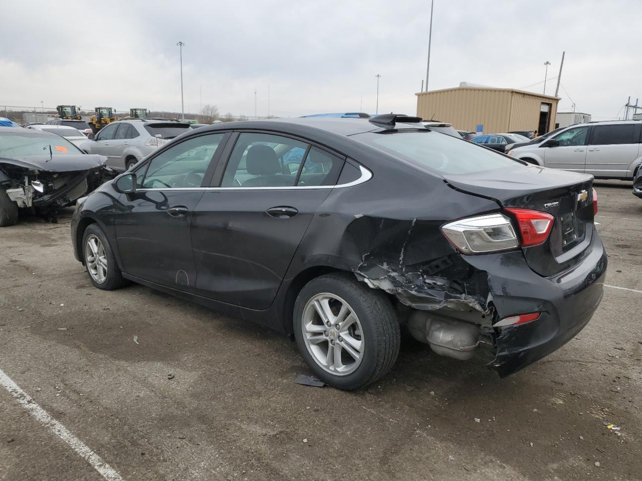 Photo 1 VIN: 1G1BE5SM2J7167484 - CHEVROLET CRUZE 