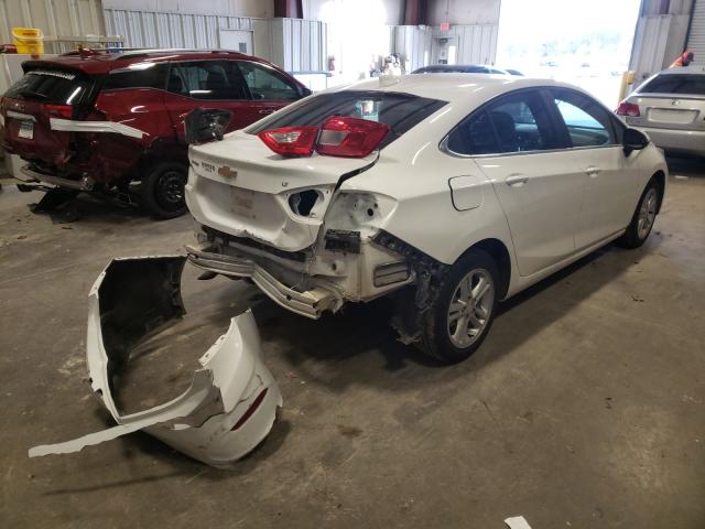 Photo 3 VIN: 1G1BE5SM2J7168411 - CHEVROLET CRUZE LT 