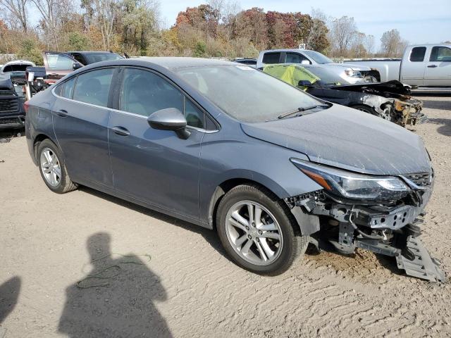 Photo 3 VIN: 1G1BE5SM2J7207207 - CHEVROLET CRUZE LT 