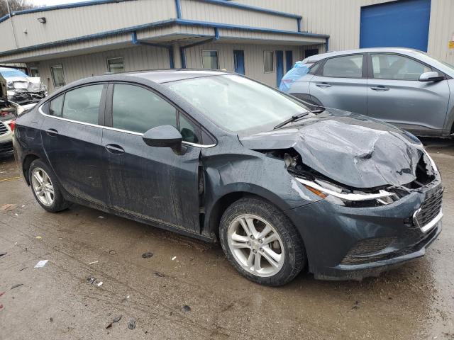 Photo 3 VIN: 1G1BE5SM2J7233452 - CHEVROLET CRUZE 