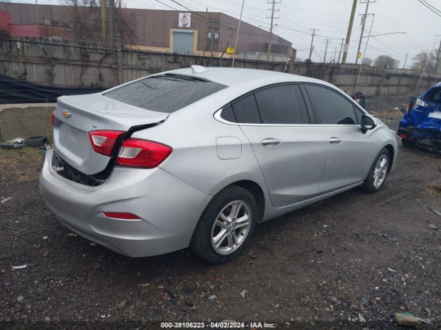 Photo 3 VIN: 1G1BE5SM2J7239882 - CHEVROLET CRUZE 