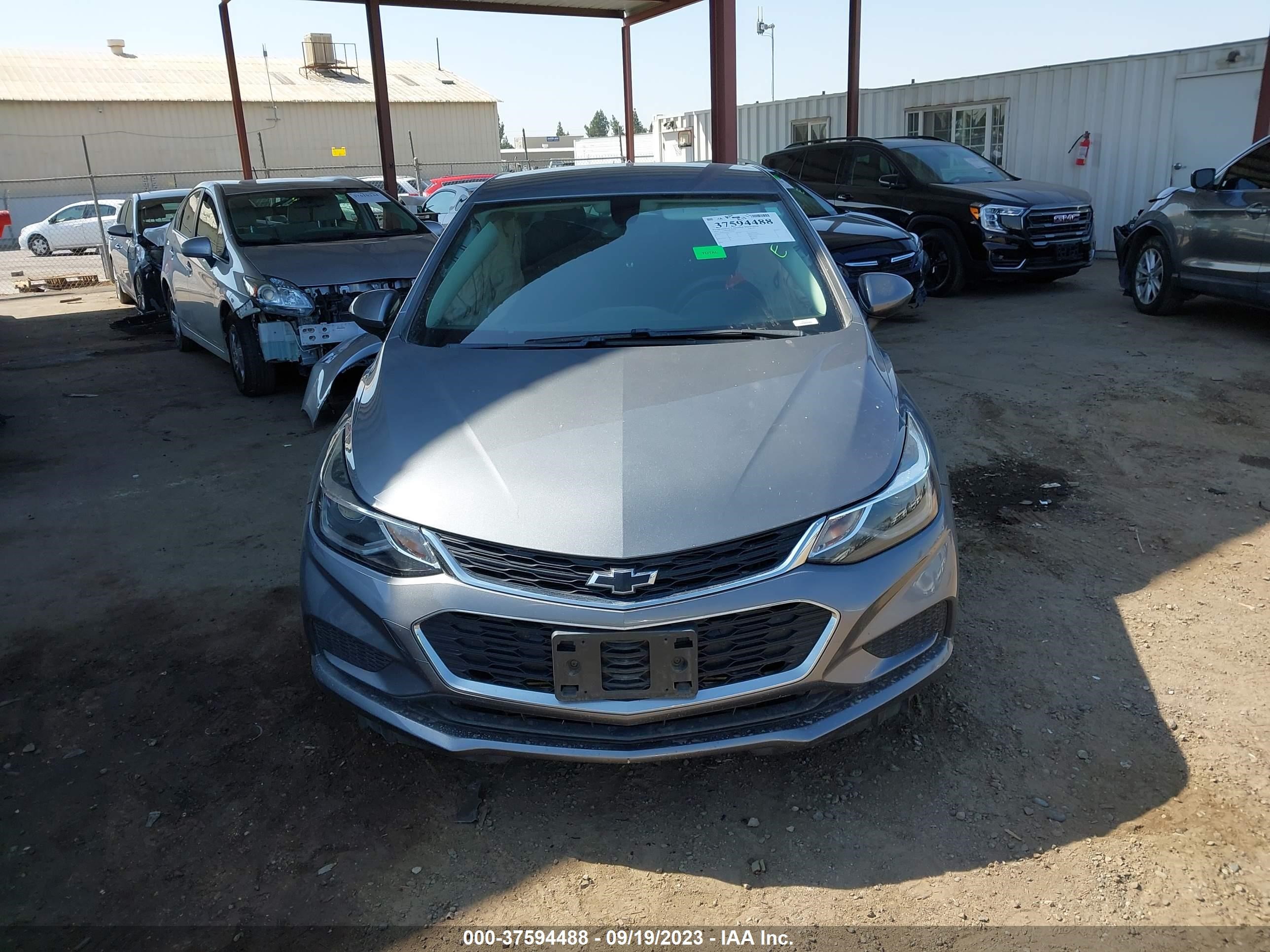 Photo 11 VIN: 1G1BE5SM2J7243351 - CHEVROLET CRUZE 