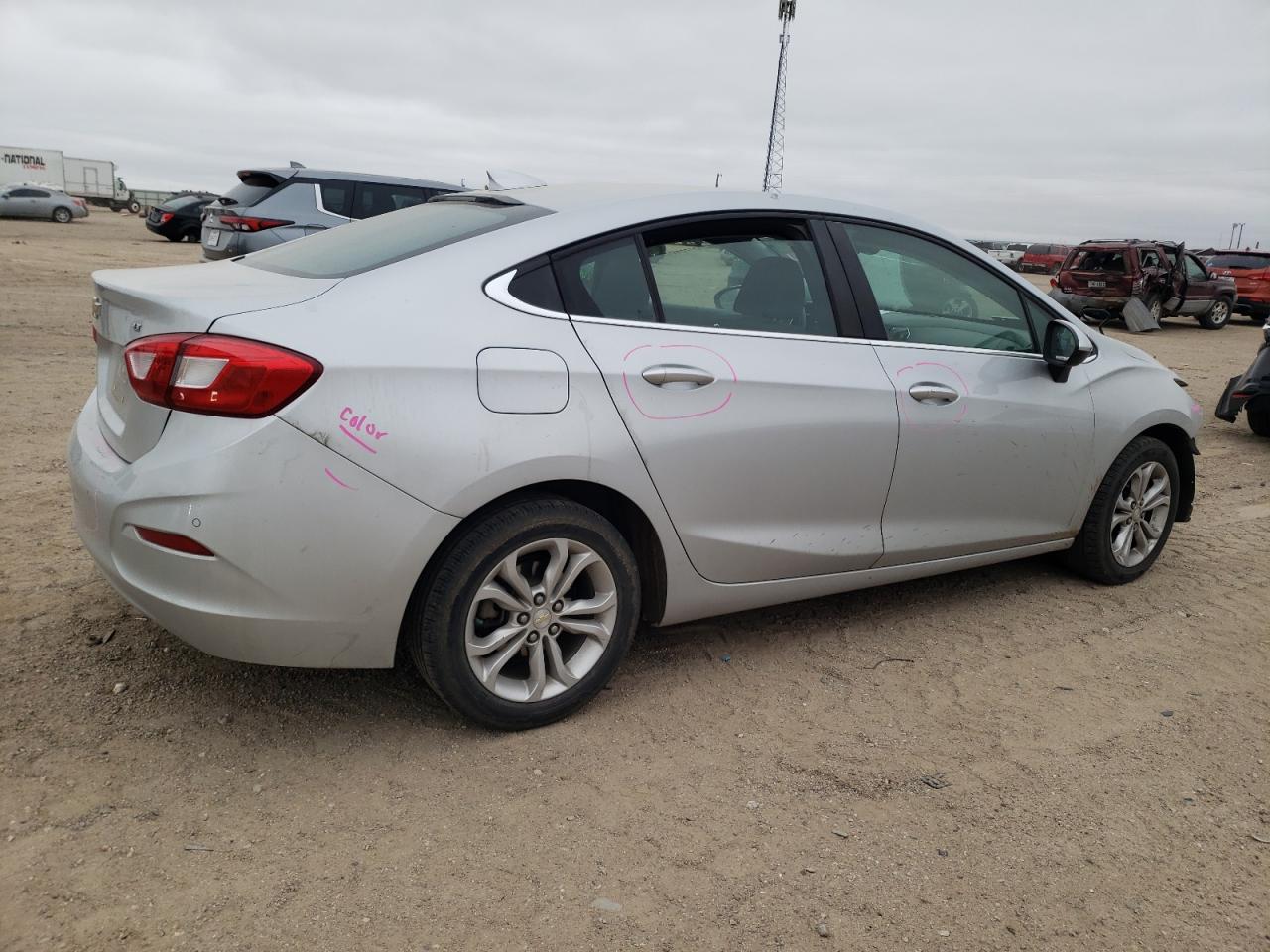 Photo 2 VIN: 1G1BE5SM2K7133689 - CHEVROLET CRUZE 