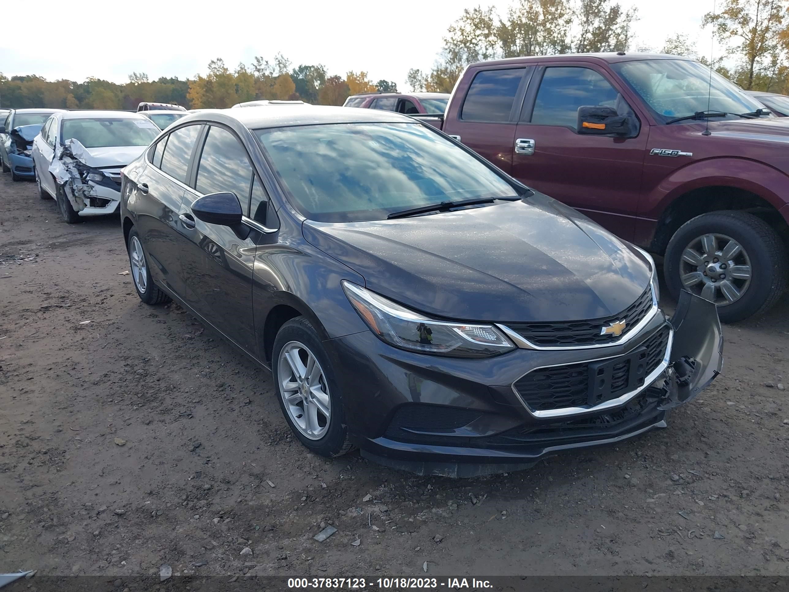 Photo 0 VIN: 1G1BE5SM3H7111919 - CHEVROLET CRUZE 