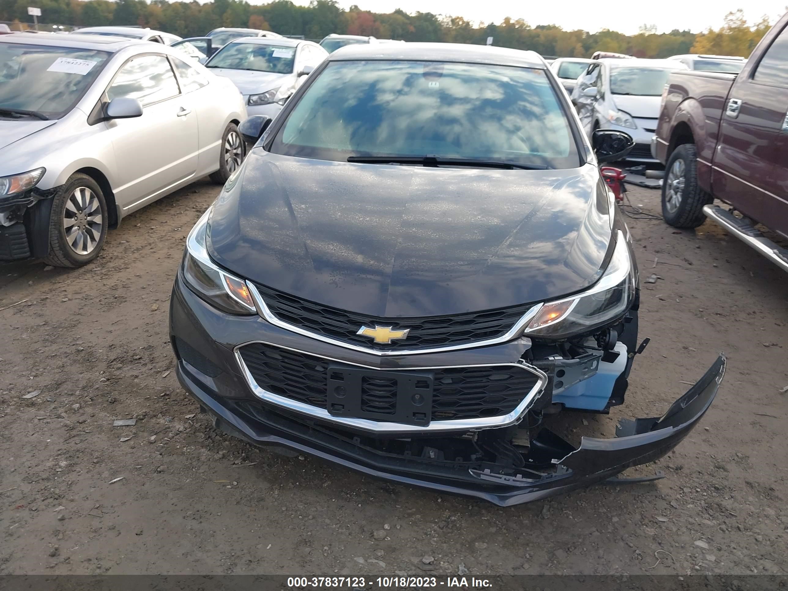 Photo 11 VIN: 1G1BE5SM3H7111919 - CHEVROLET CRUZE 