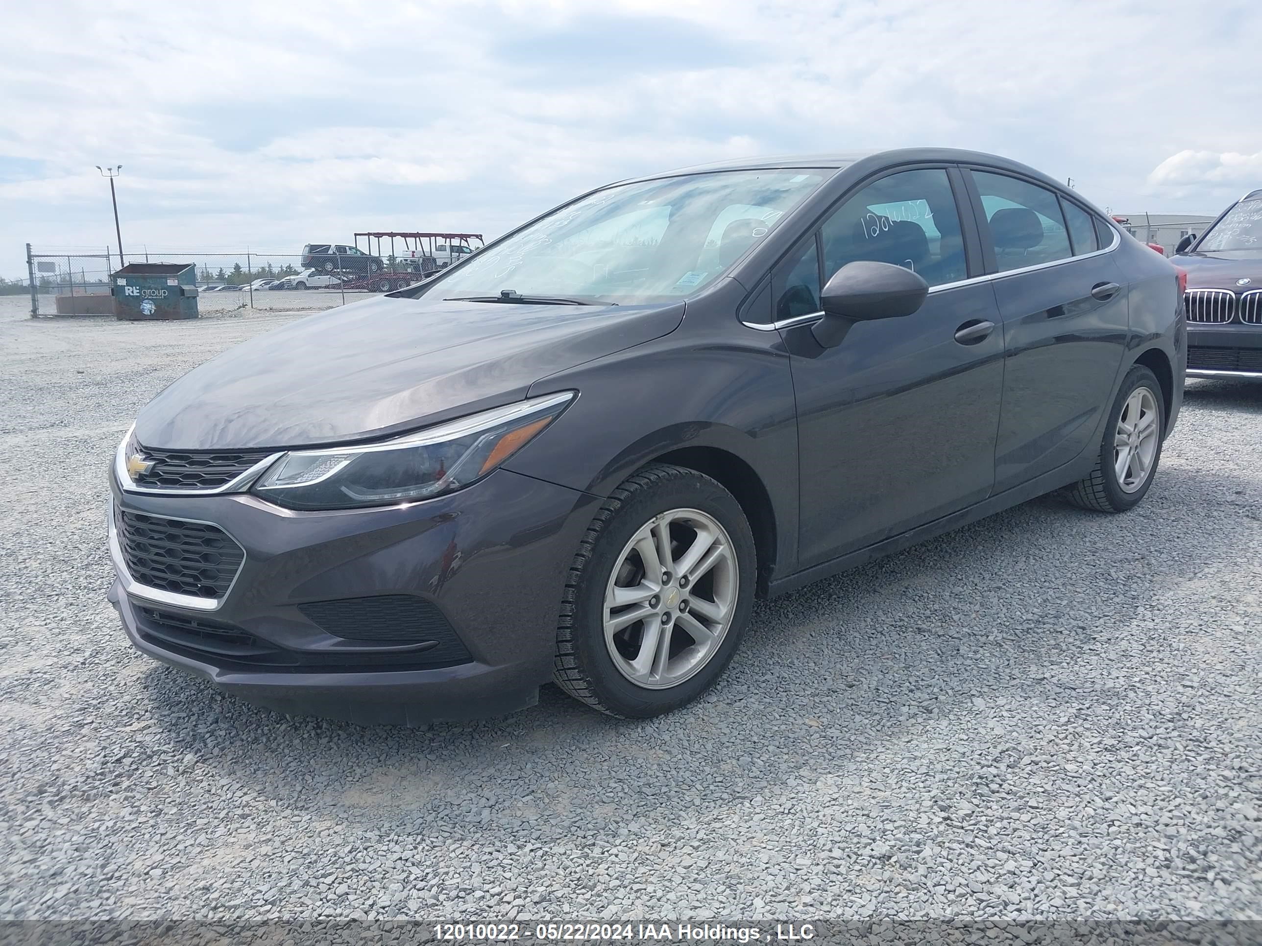 Photo 1 VIN: 1G1BE5SM3H7142653 - CHEVROLET CRUZE 