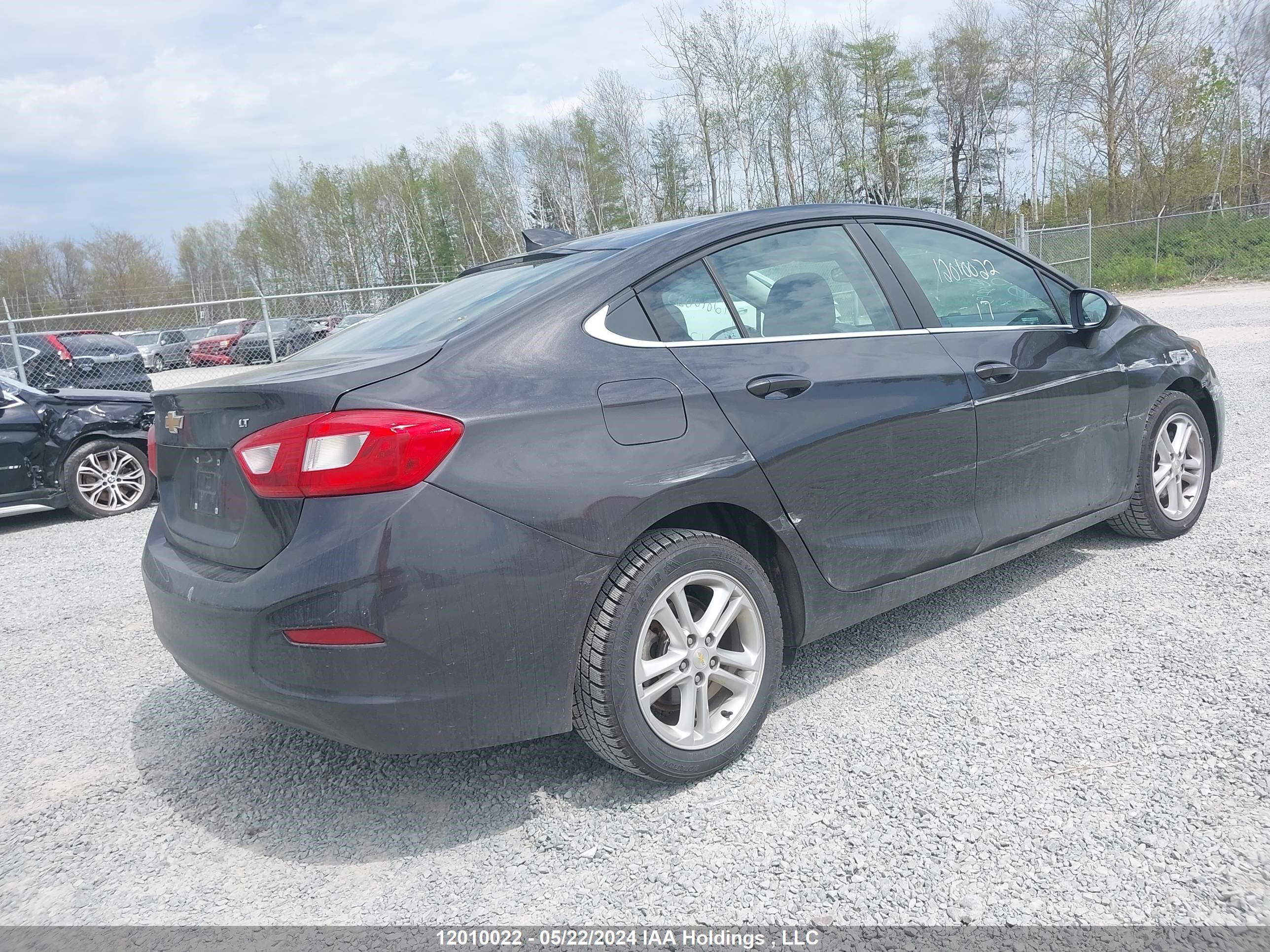 Photo 3 VIN: 1G1BE5SM3H7142653 - CHEVROLET CRUZE 