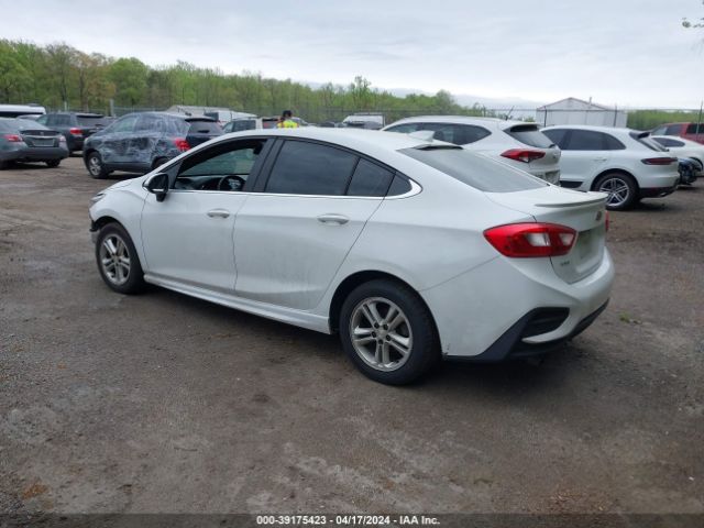 Photo 2 VIN: 1G1BE5SM3H7163437 - CHEVROLET CRUZE 