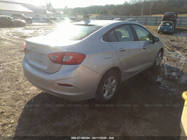 Photo 3 VIN: 1G1BE5SM3J7132145 - CHEVROLET CRUZE 