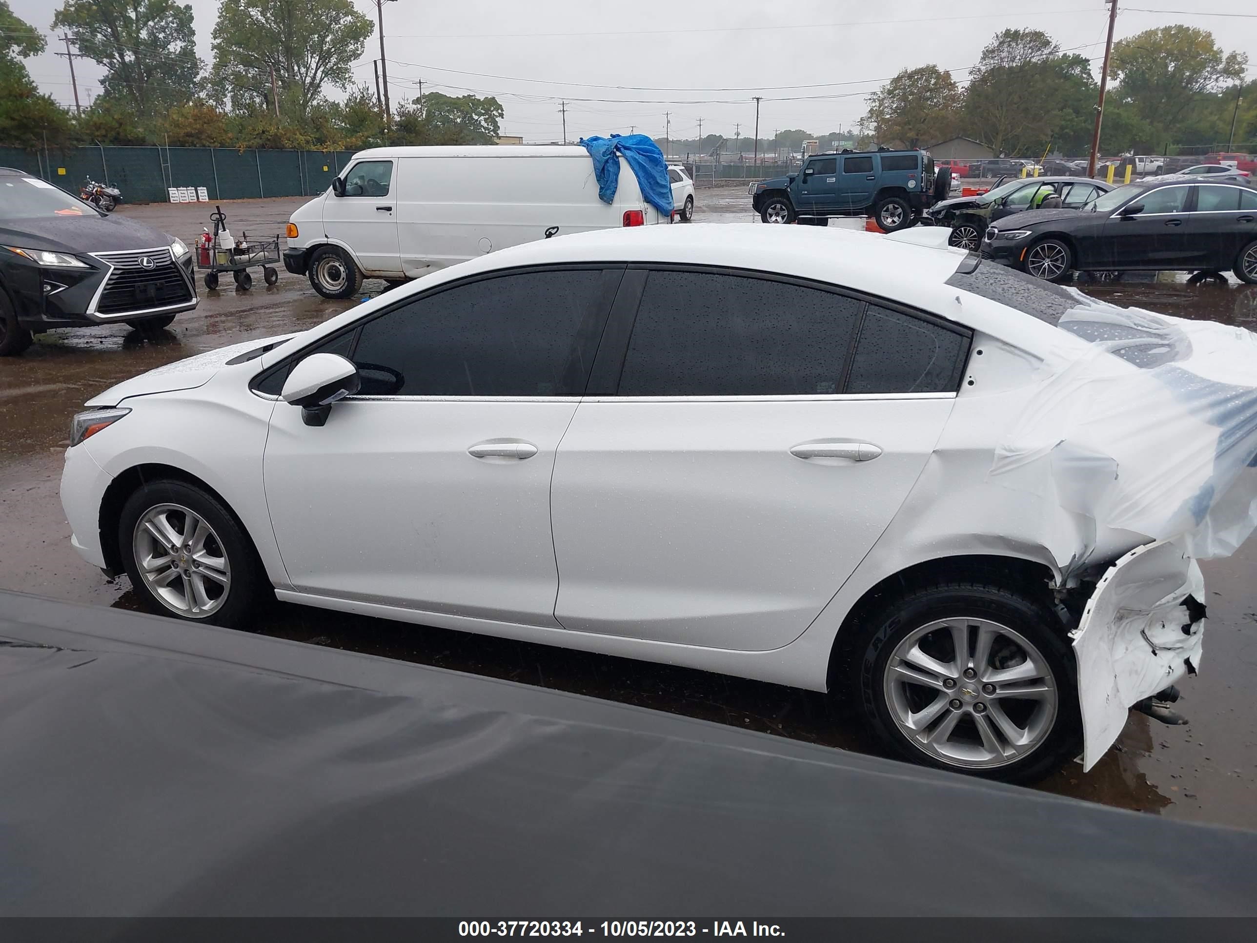 Photo 13 VIN: 1G1BE5SM3J7175304 - CHEVROLET CRUZE 