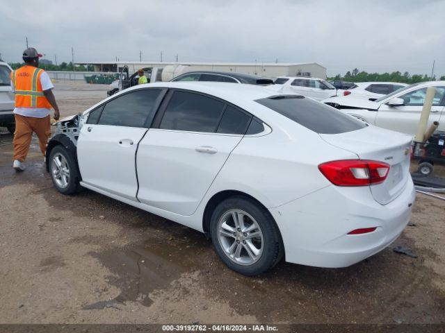 Photo 2 VIN: 1G1BE5SM3J7197139 - CHEVROLET CRUZE 