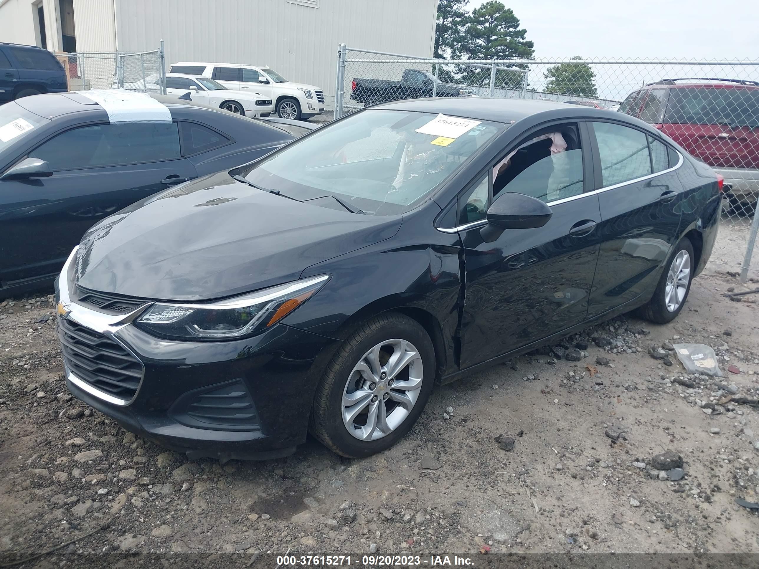 Photo 1 VIN: 1G1BE5SM3K7108591 - CHEVROLET CRUZE 