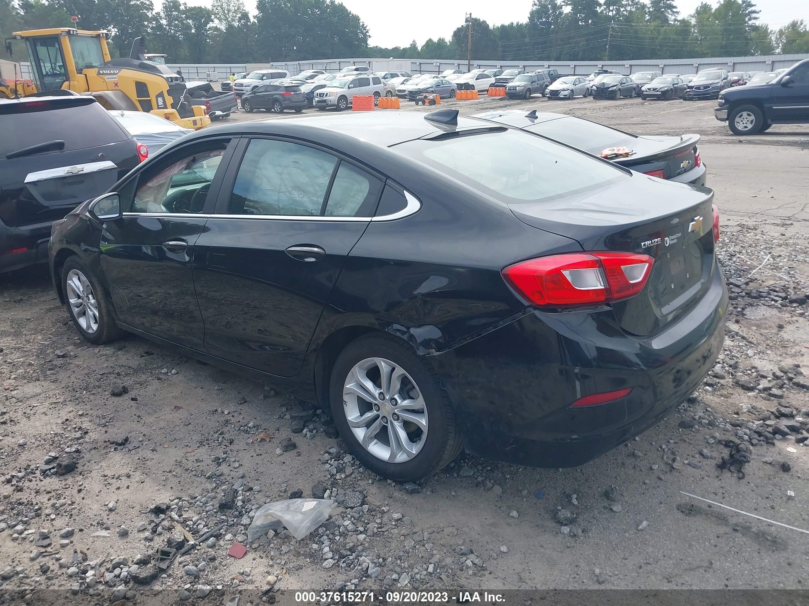 Photo 2 VIN: 1G1BE5SM3K7108591 - CHEVROLET CRUZE 