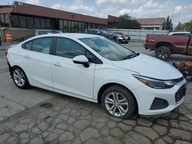 Photo 3 VIN: 1G1BE5SM3K7113290 - CHEVROLET CRUZE LT 