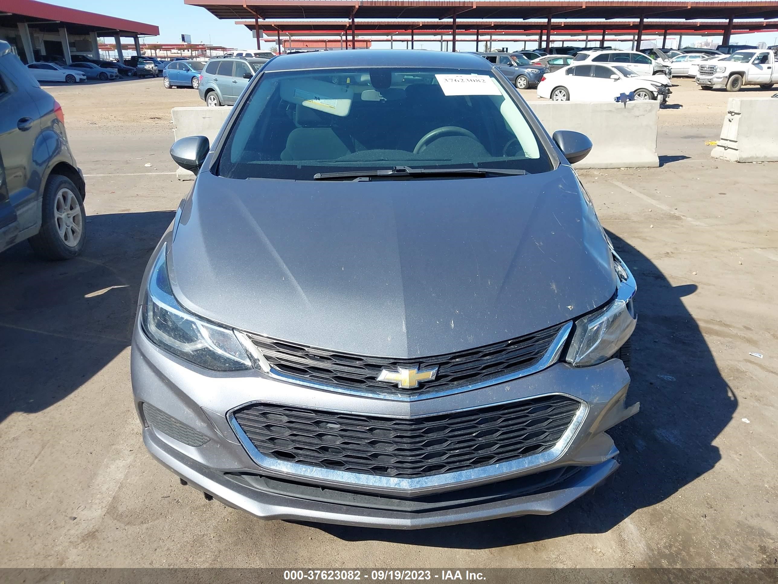 Photo 11 VIN: 1G1BE5SM4J7127780 - CHEVROLET CRUZE 