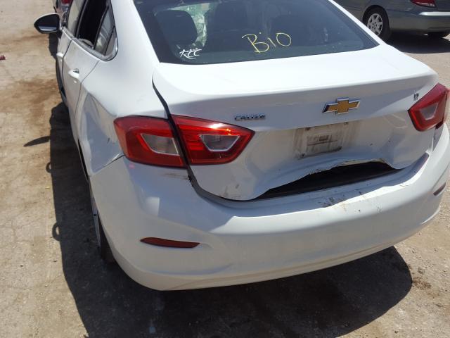 Photo 8 VIN: 1G1BE5SM4J7133207 - CHEVROLET CRUZE LT 