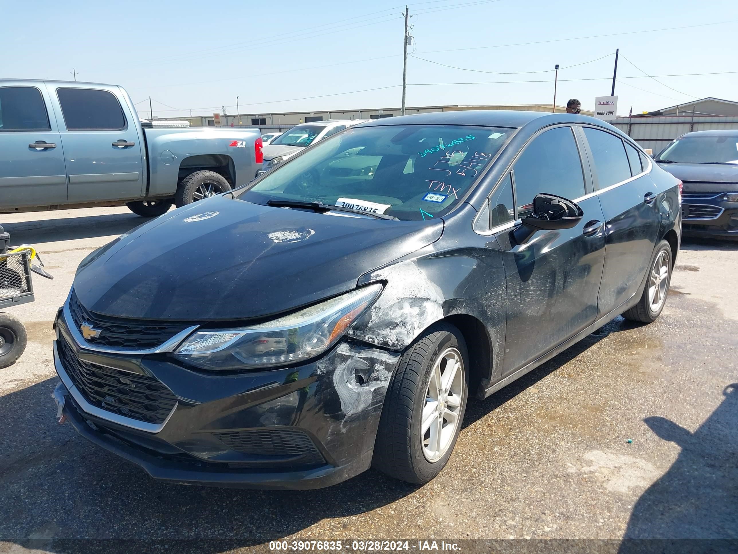 Photo 1 VIN: 1G1BE5SM4J7155448 - CHEVROLET CRUZE 