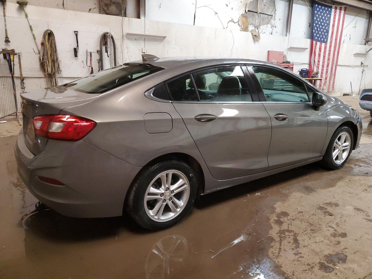 Photo 2 VIN: 1G1BE5SM4J7167423 - CHEVROLET CRUZE 