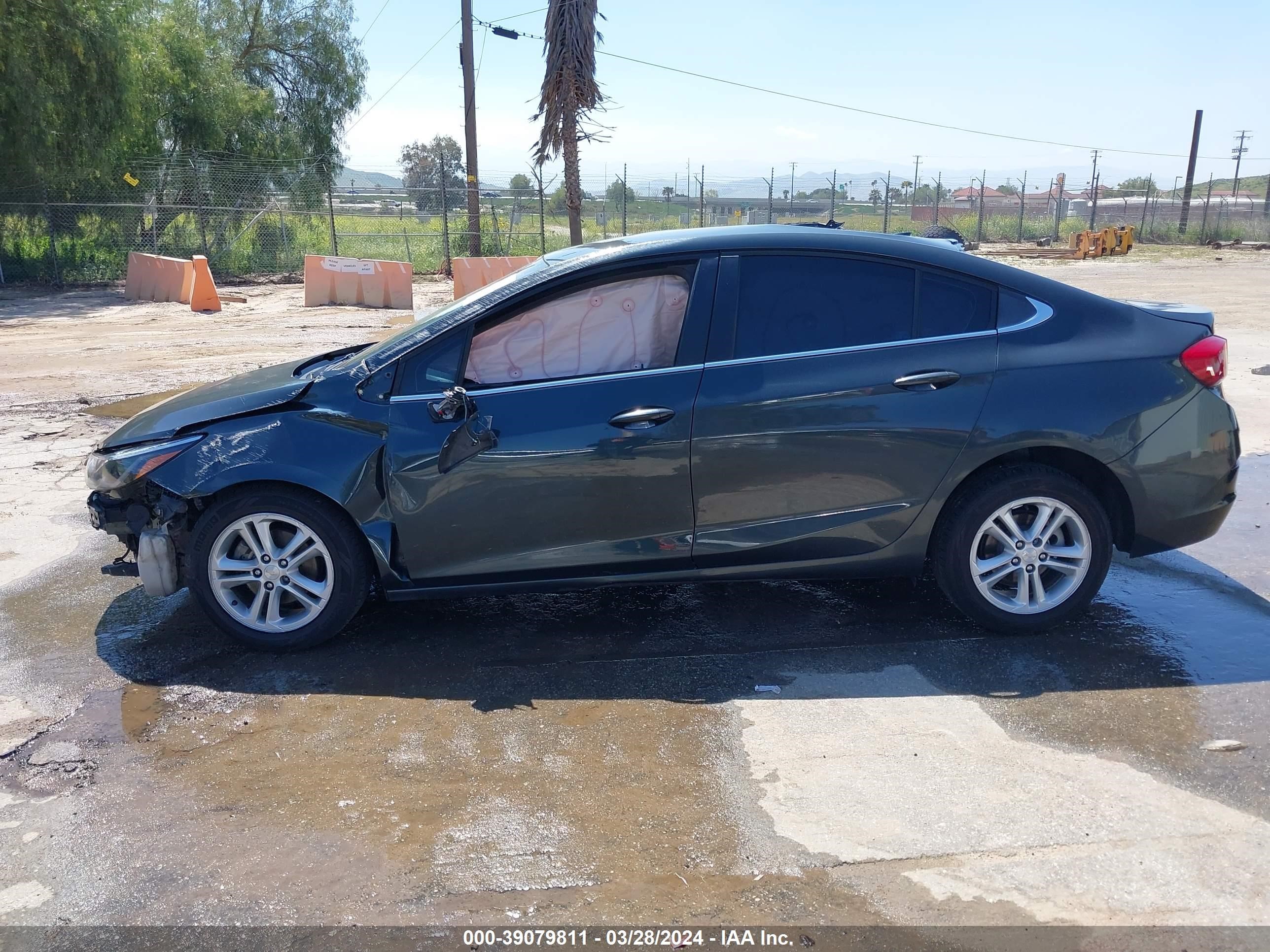 Photo 13 VIN: 1G1BE5SM4J7176154 - CHEVROLET CRUZE 