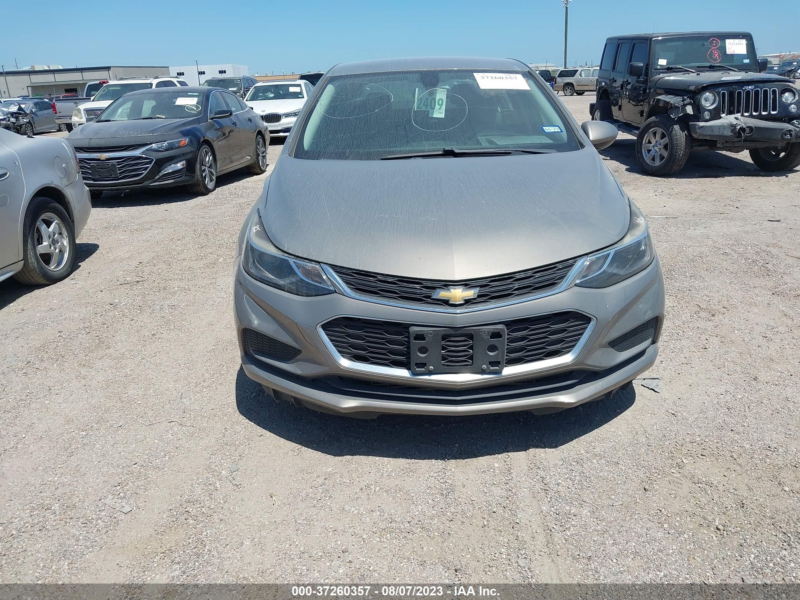 Photo 11 VIN: 1G1BE5SM4J7212666 - CHEVROLET CRUZE 