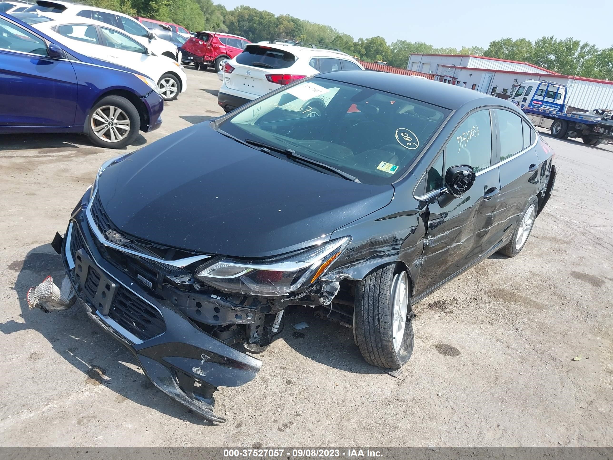 Photo 1 VIN: 1G1BE5SM4J7242704 - CHEVROLET CRUZE 