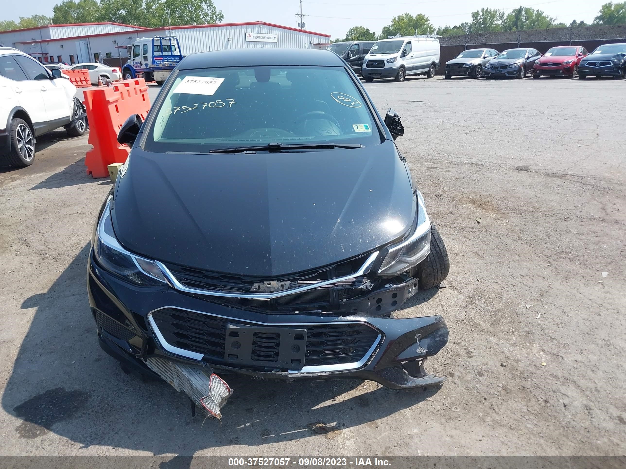 Photo 11 VIN: 1G1BE5SM4J7242704 - CHEVROLET CRUZE 