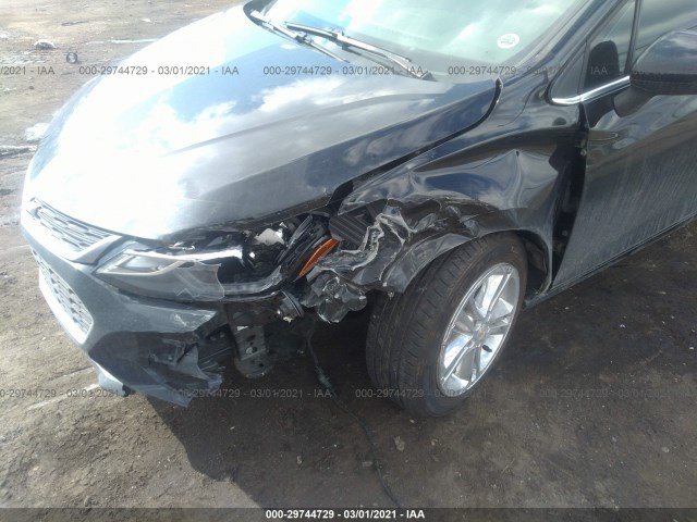 Photo 5 VIN: 1G1BE5SM5H7174701 - CHEVROLET CRUZE 