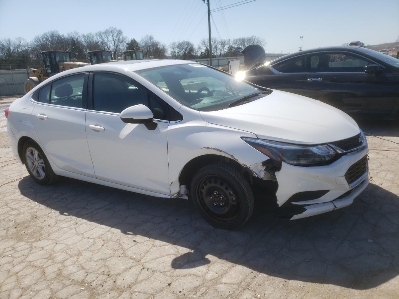 Photo 3 VIN: 1G1BE5SM5H7201203 - CHEVROLET CRUZE 