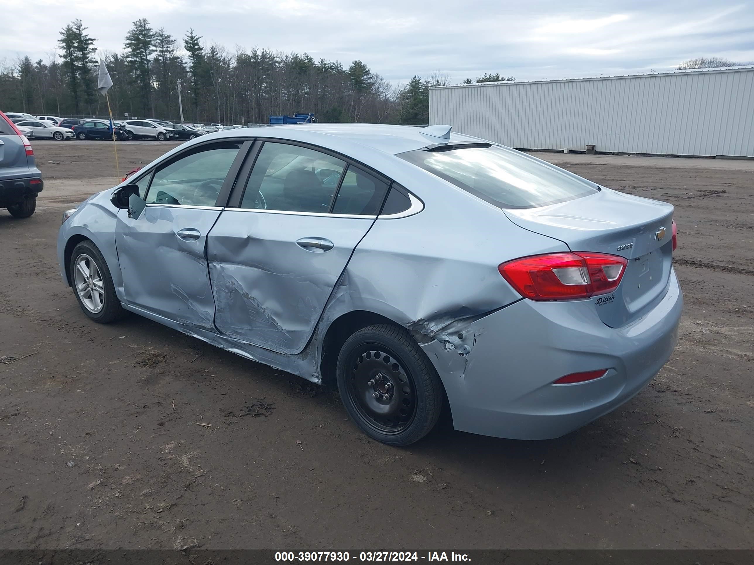 Photo 2 VIN: 1G1BE5SM5H7217045 - CHEVROLET CRUZE 