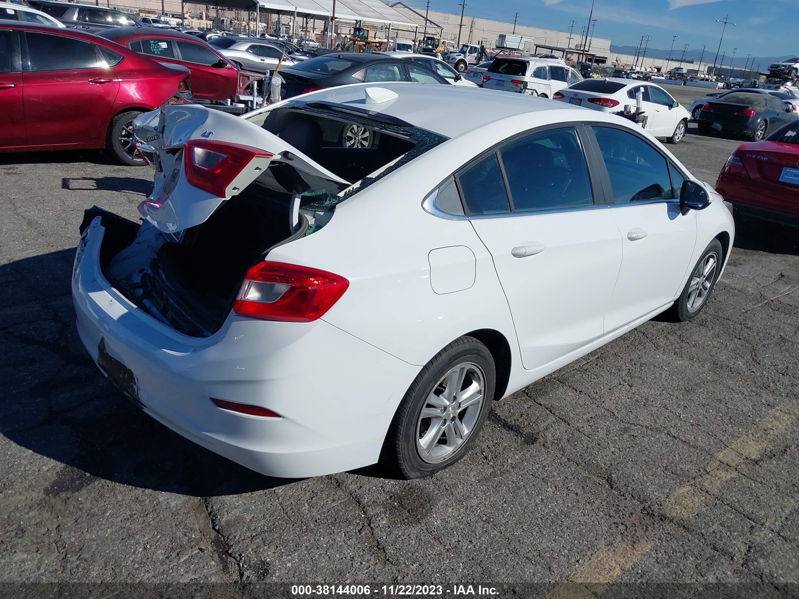 Photo 3 VIN: 1G1BE5SM5H7248814 - CHEVROLET CRUZE 