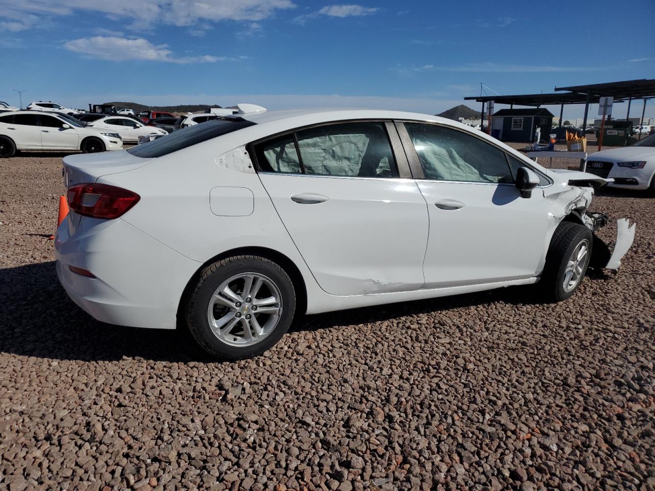 Photo 2 VIN: 1G1BE5SM5J7107165 - CHEVROLET CRUZE 