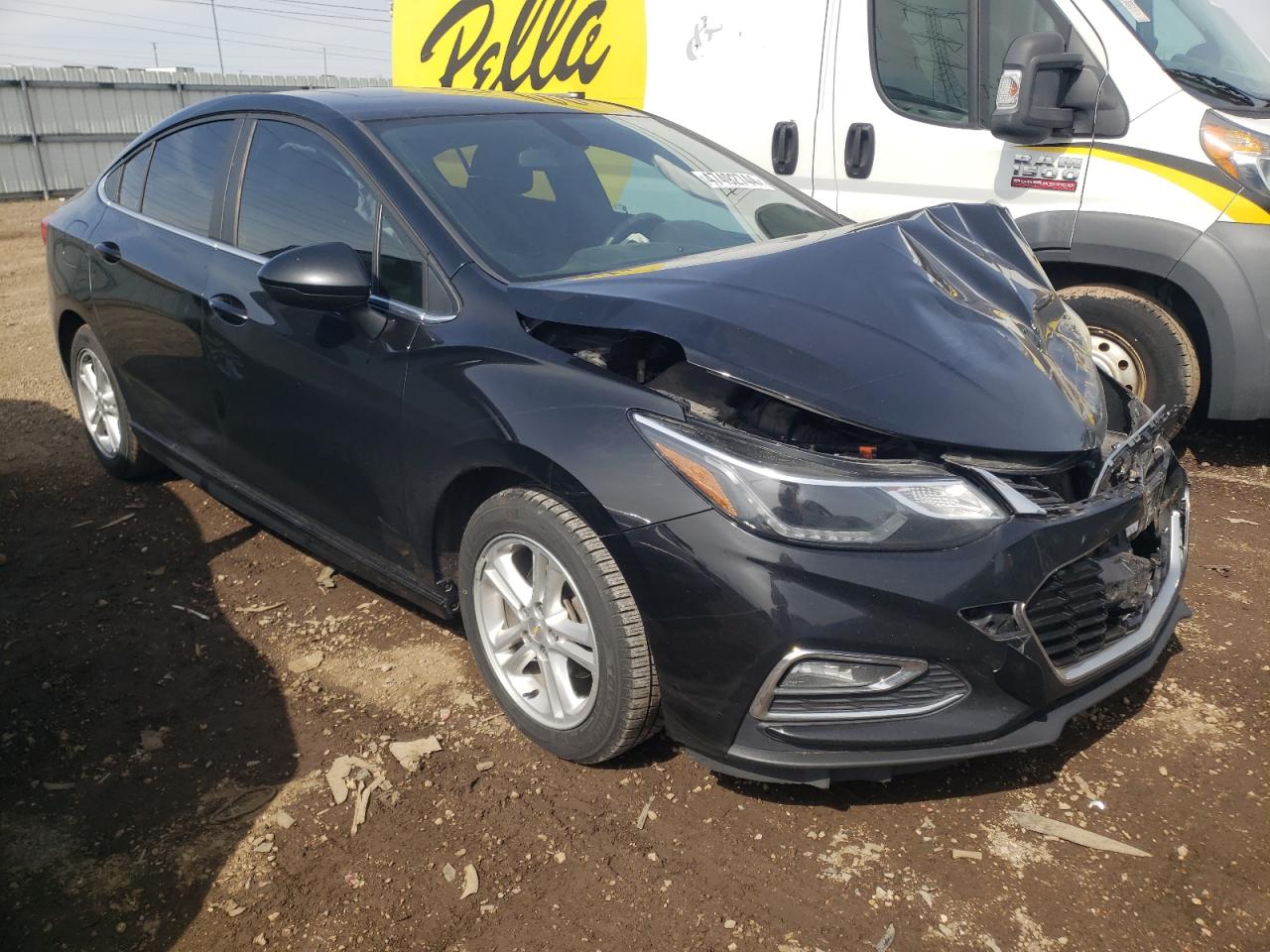 Photo 3 VIN: 1G1BE5SM5J7114987 - CHEVROLET CRUZE 