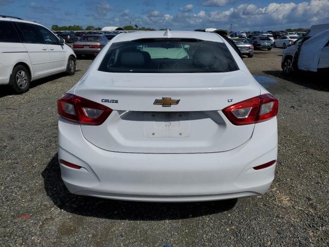 Photo 5 VIN: 1G1BE5SM5J7212062 - CHEVROLET CRUZE 