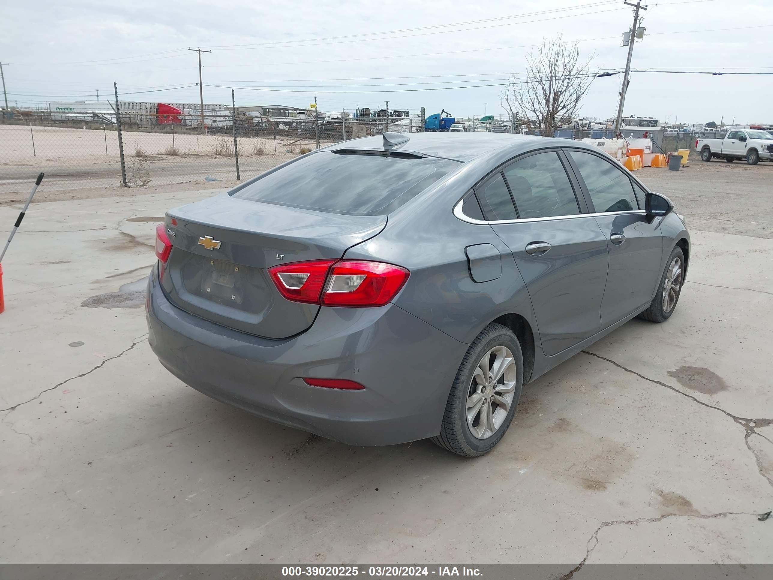 Photo 3 VIN: 1G1BE5SM5K7108057 - CHEVROLET CRUZE 