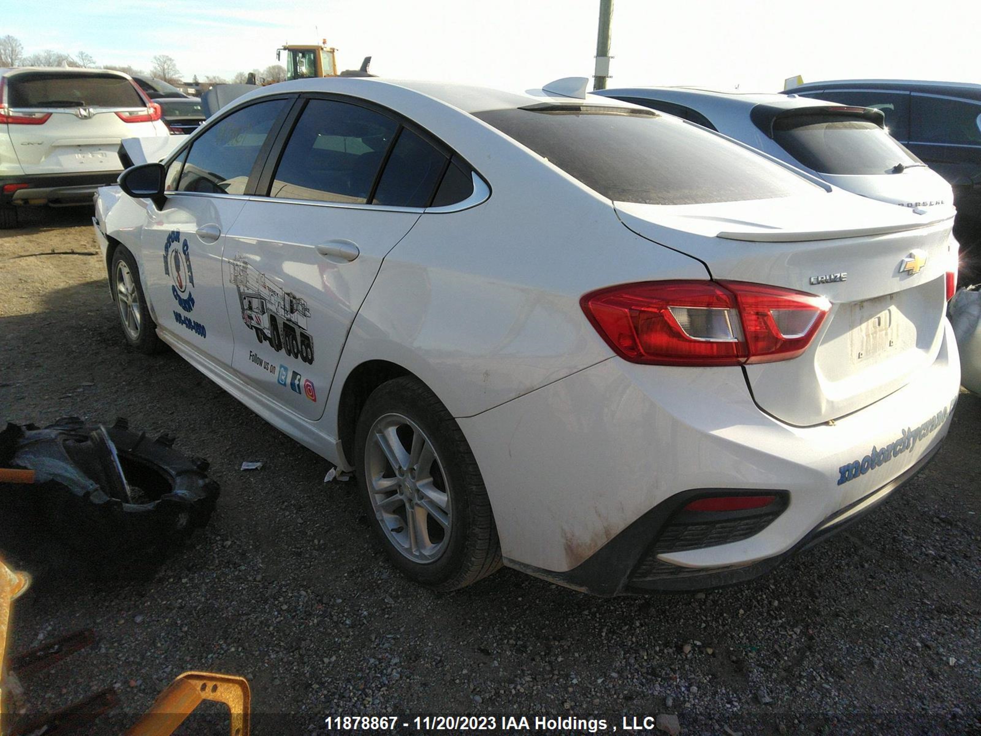 Photo 2 VIN: 1G1BE5SM6H7169846 - CHEVROLET CRUZE 