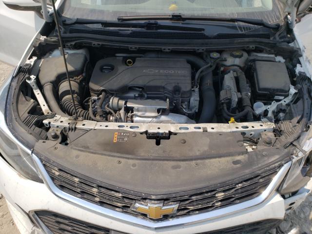 Photo 6 VIN: 1G1BE5SM6J7106607 - CHEVROLET CRUZE LT 