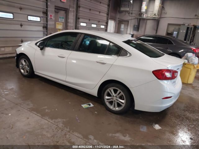 Photo 2 VIN: 1G1BE5SM6J7122287 - CHEVROLET CRUZE 