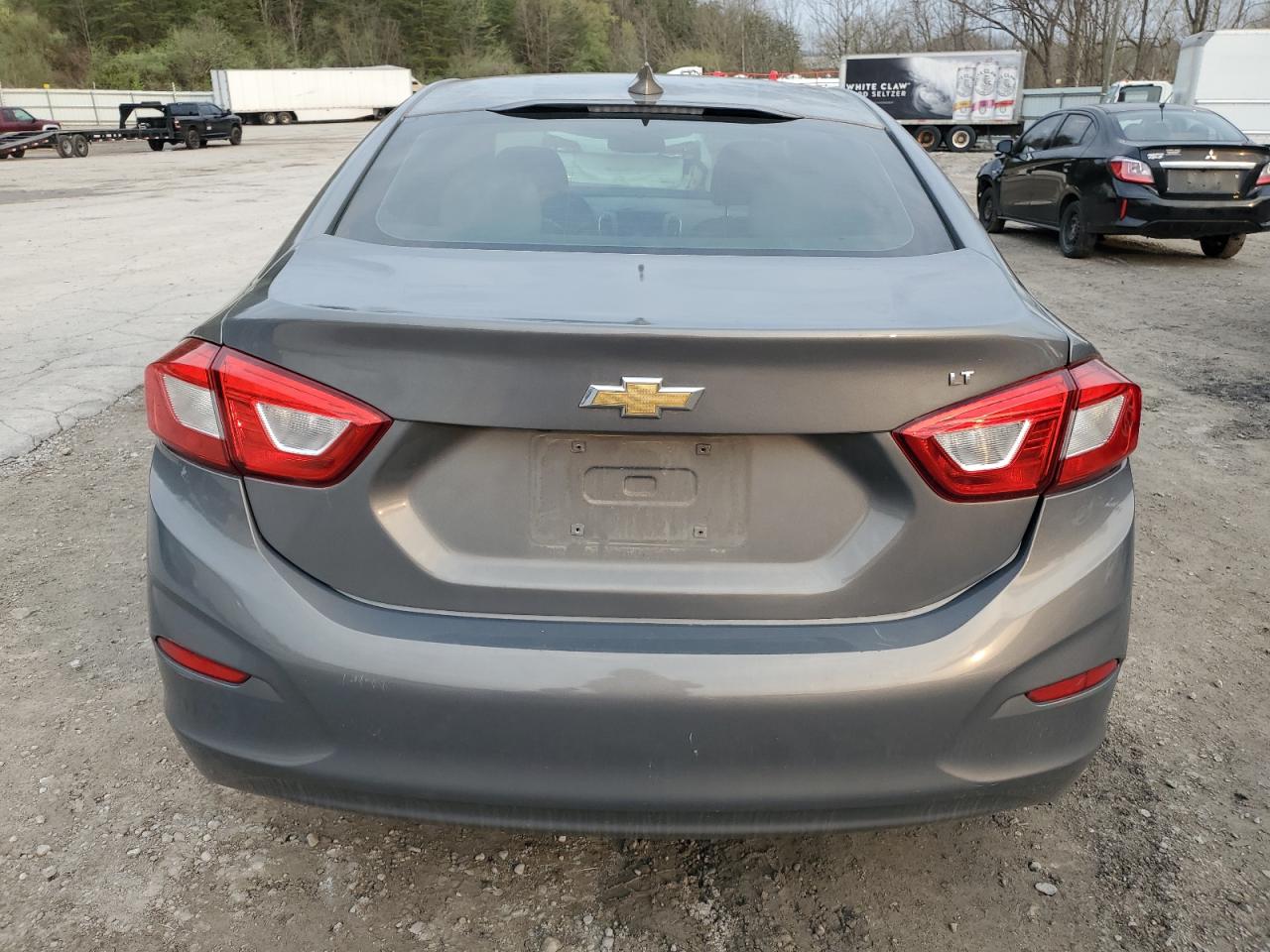 Photo 5 VIN: 1G1BE5SM6J7151594 - CHEVROLET CRUZE 