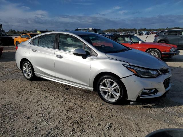 Photo 3 VIN: 1G1BE5SM6J7202687 - CHEVROLET CRUZE 