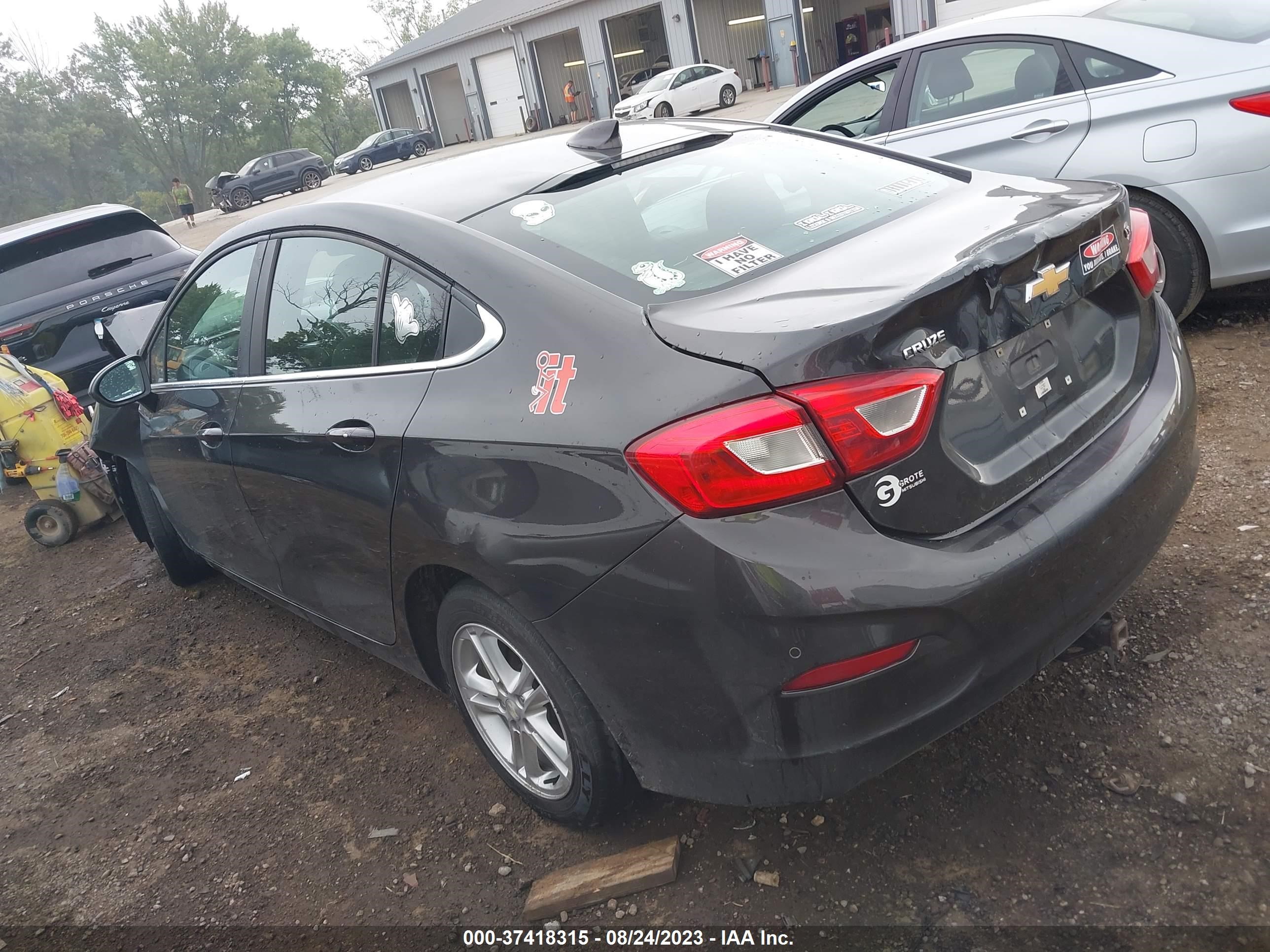 Photo 2 VIN: 1G1BE5SM7H7270815 - CHEVROLET CRUZE 