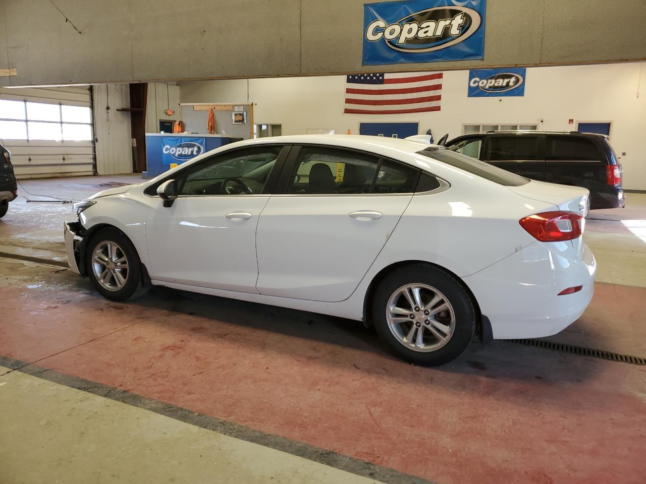 Photo 1 VIN: 1G1BE5SM7J7117678 - CHEVROLET CRUZE 