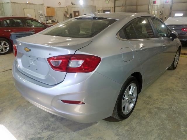 Photo 3 VIN: 1G1BE5SM7J7147943 - CHEVROLET CRUZE LT 