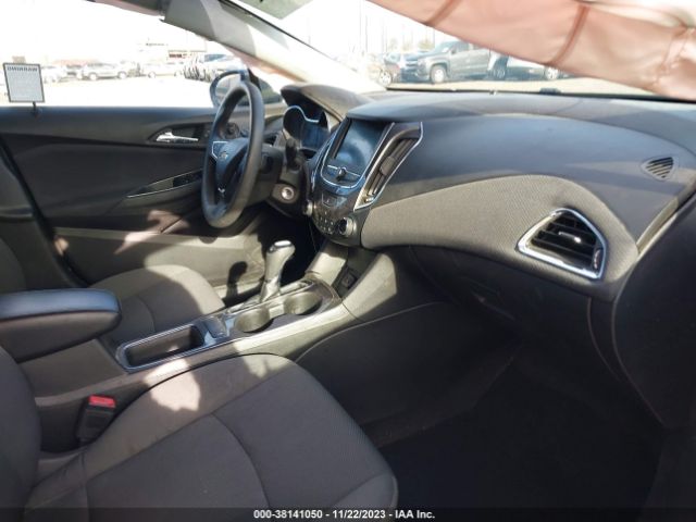 Photo 4 VIN: 1G1BE5SM7K7113115 - CHEVROLET CRUZE 