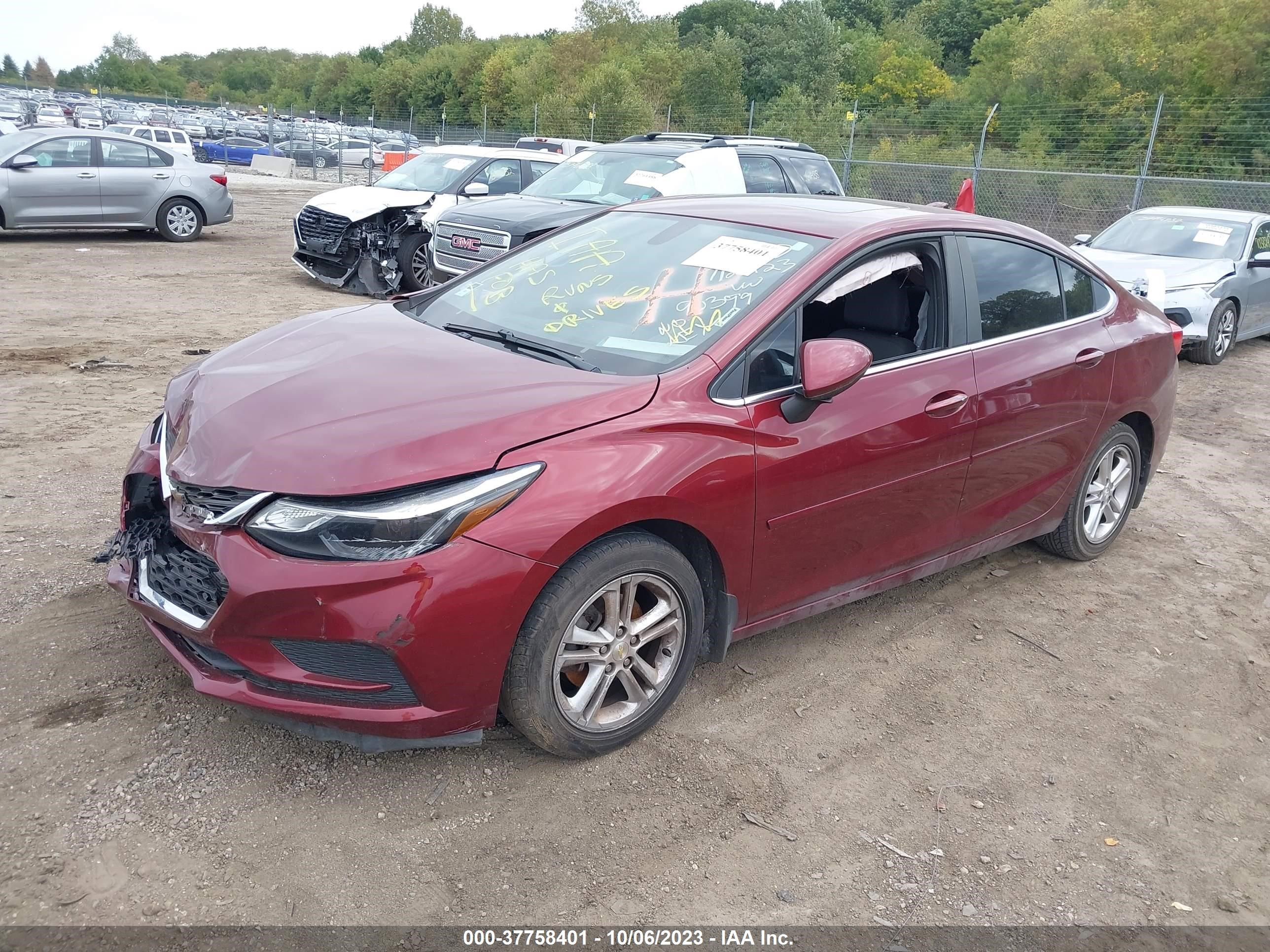 Photo 1 VIN: 1G1BE5SM8G7311113 - CHEVROLET CRUZE 