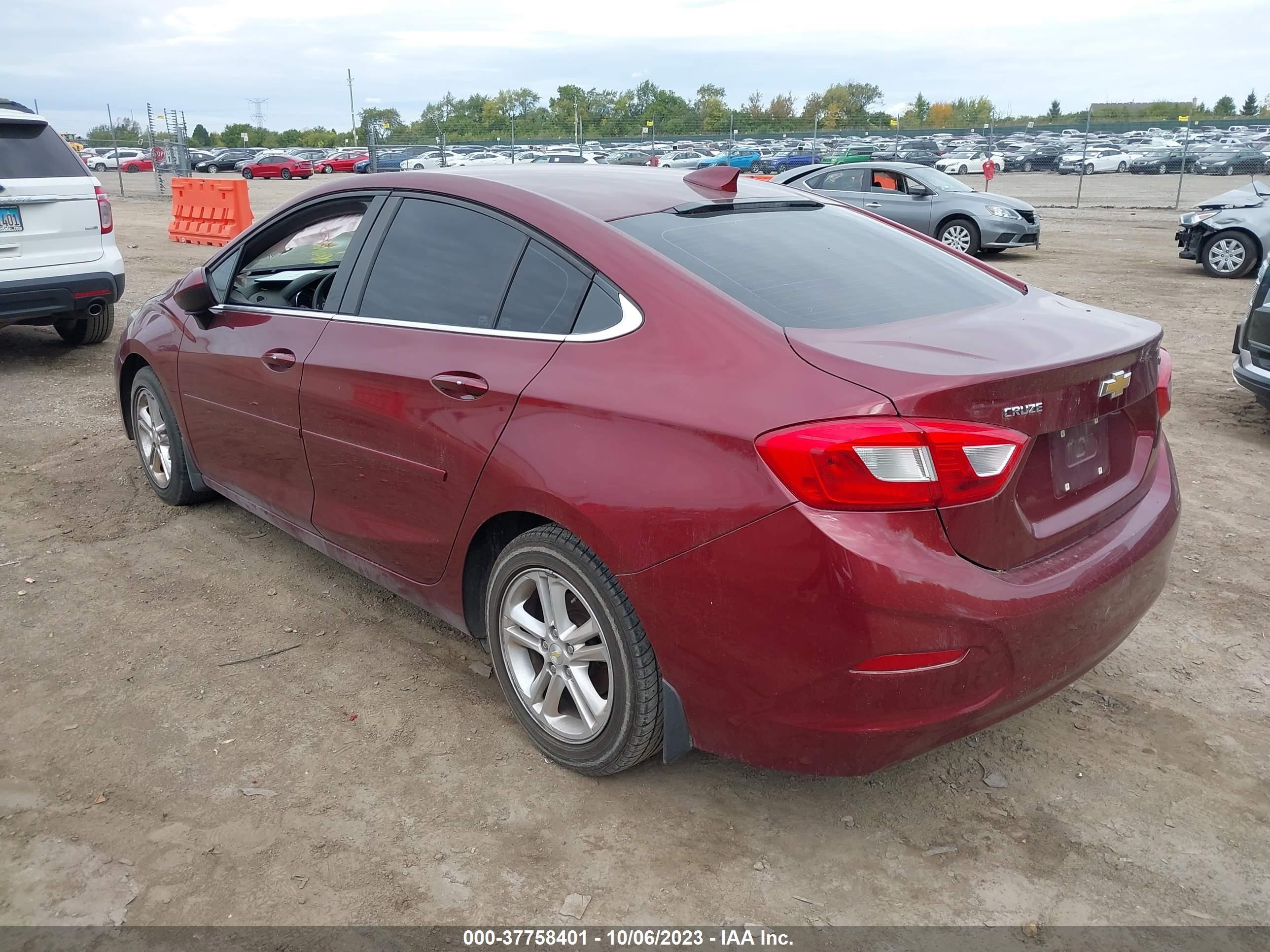 Photo 2 VIN: 1G1BE5SM8G7311113 - CHEVROLET CRUZE 