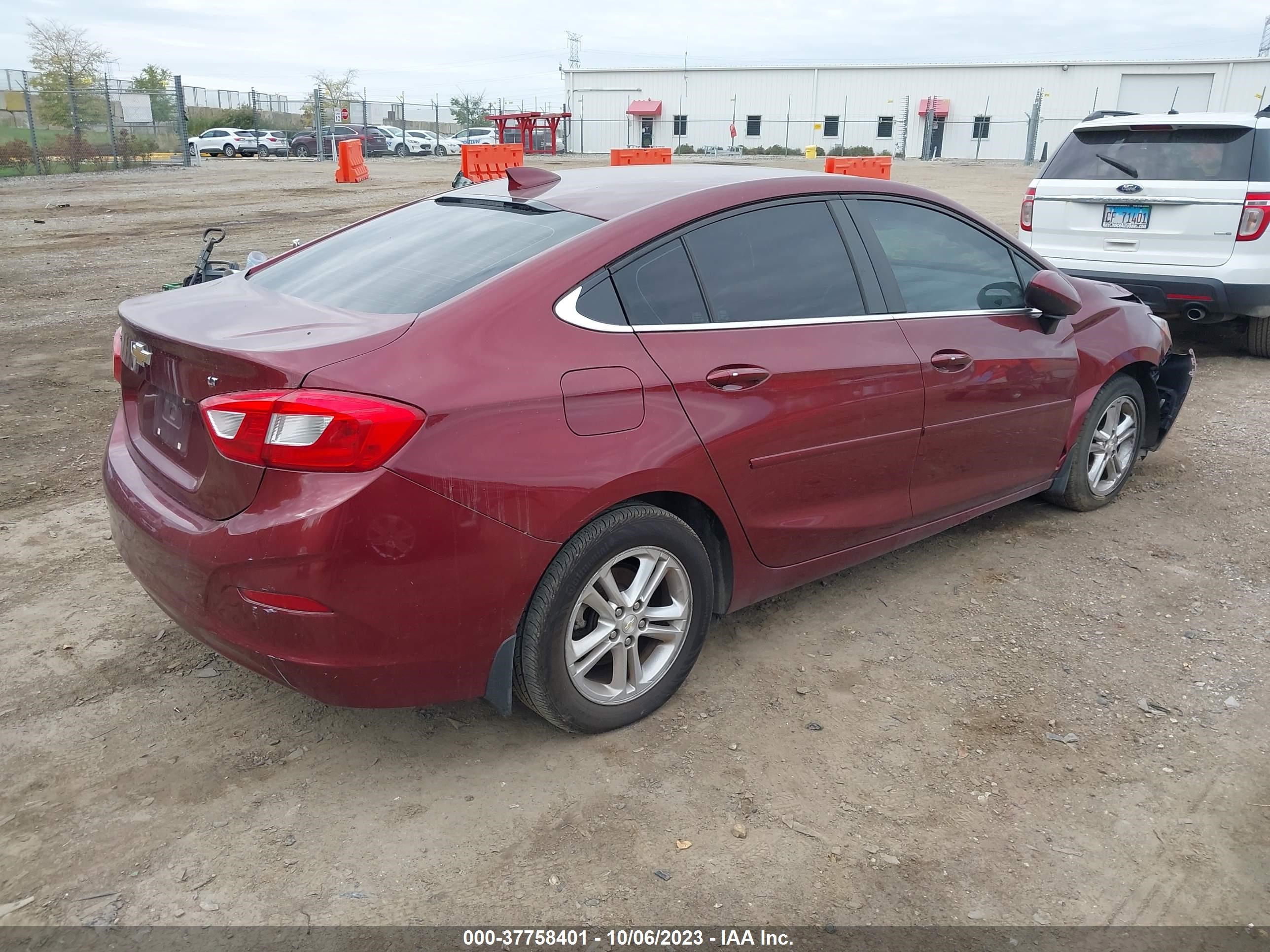 Photo 3 VIN: 1G1BE5SM8G7311113 - CHEVROLET CRUZE 