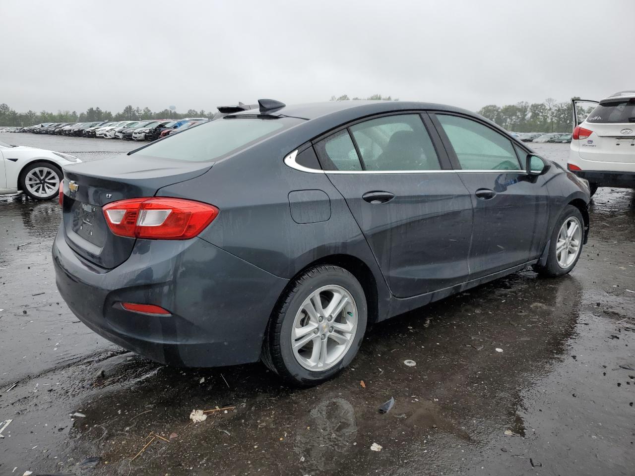 Photo 2 VIN: 1G1BE5SM8H7126738 - CHEVROLET CRUZE 