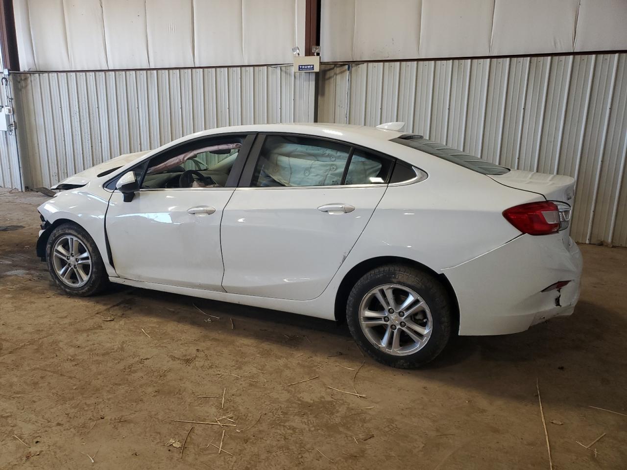 Photo 1 VIN: 1G1BE5SM8H7151168 - CHEVROLET CRUZE 