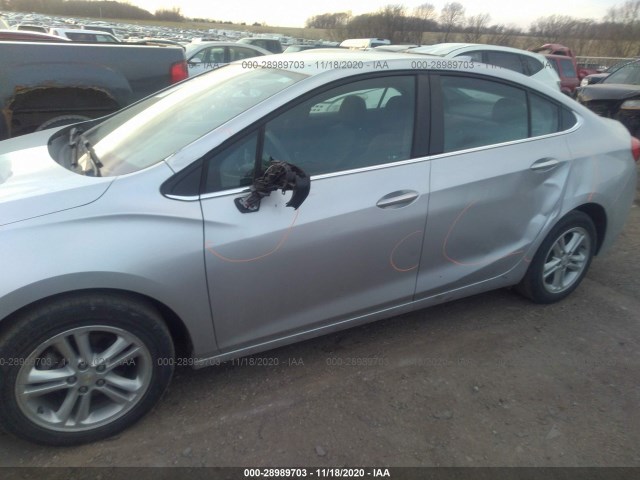 Photo 5 VIN: 1G1BE5SM8H7167113 - CHEVROLET CRUZE 